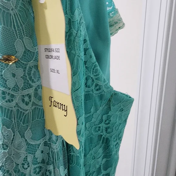 NWT Fanny fashion Sz XL Jade colour prom dress woth gold applique